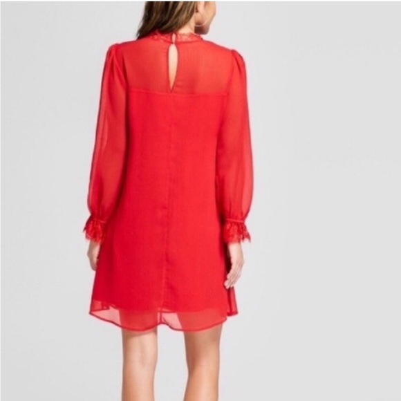 Xhileration | Lacy Dress - Picture 2 of 13